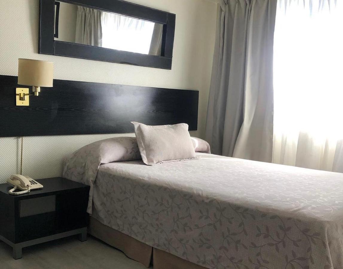 Hotel La Perla Buenos Aires Extérieur photo